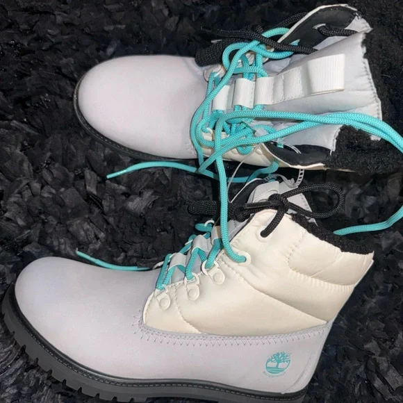 Timberland 6 inch puffer boots in light grey nubuck leather NWT - Picture 4 of 13